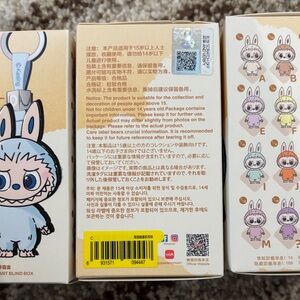 Labubu Pin for Love - C